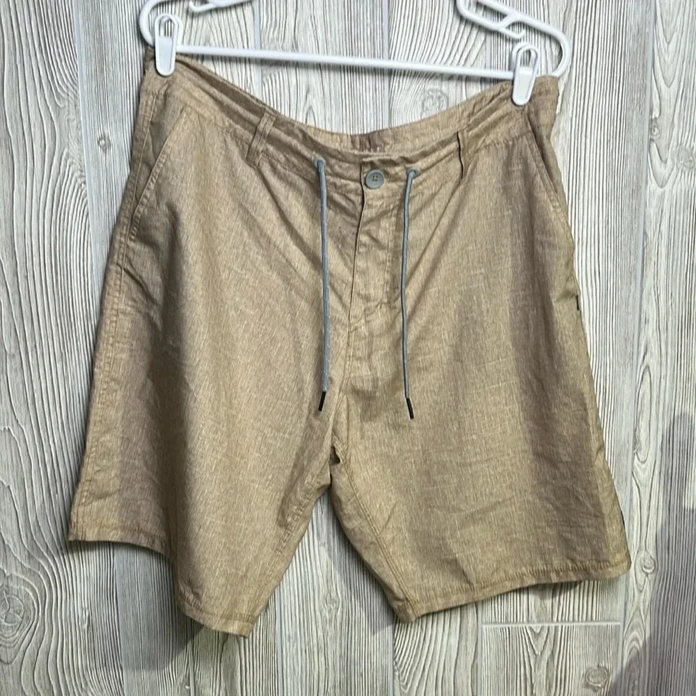 Men's Oakley Swim Trunks Size 36